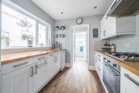 18 Mill Road, Caversham, Reading, RG4 8DP