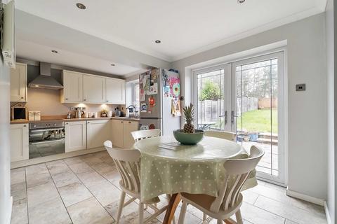 124 Lowfield Road, Caversham, Reading, RG4 6PQ