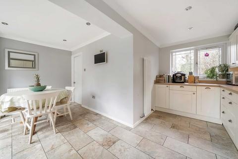124 Lowfield Road, Caversham, Reading, RG4 6PQ