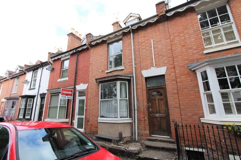 5 bedroom terraced house to rent, Rosefield Street, Leamington Spa, CV32