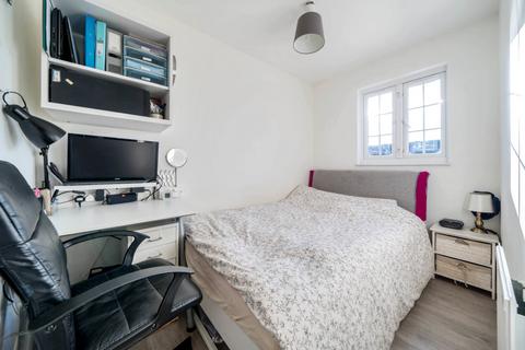 120 Lowdell Close, West Drayton, UB7 8BD