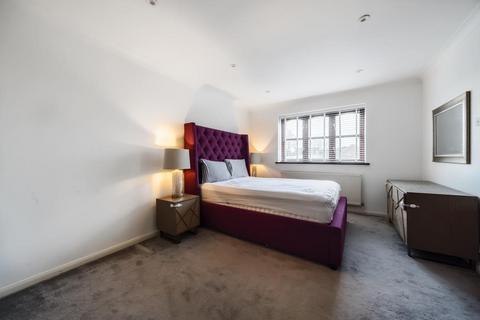 4 bedroom detached house to rent - Tring Road,  Aylesbury,  HP20