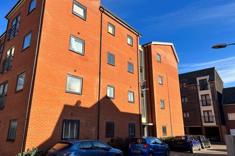 2 bedroom flat for sale - Boldison Close,  Aylesbury,  HP19