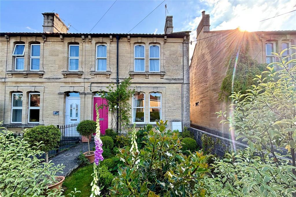 Trowbridge Road, Bradford On Avon 4 bed end of terrace house for sale