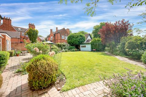 4 bedroom detached house for sale, Stoneygate, Leicester LE2