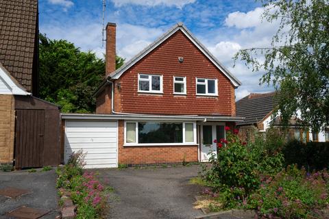 3 bedroom detached house for sale, Knighton, Leicester LE2