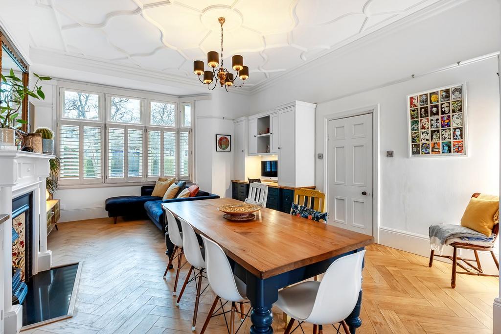 Kings Road, Ilkley, West Yorkshire, LS29 6 bed semidetached house for sale £1,350,000