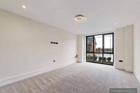 4 bedroom townhouse for sale, Beaufort Court, Lache Lane