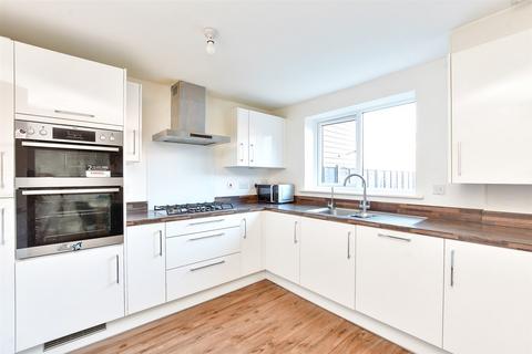 4 bedroom detached house for sale, Saunders Field, Maidstone, Kent