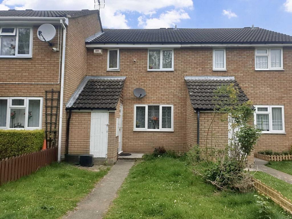 Brussels Way, Luton LU3 3 Bed Terraced House For Sale - £260,000