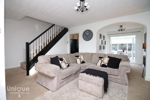 3 bedroom detached house for sale, Rowntree Avenue,  Fleetwood, FY7