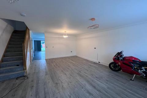 undefined, Ascot,  Berkshire,  SL5