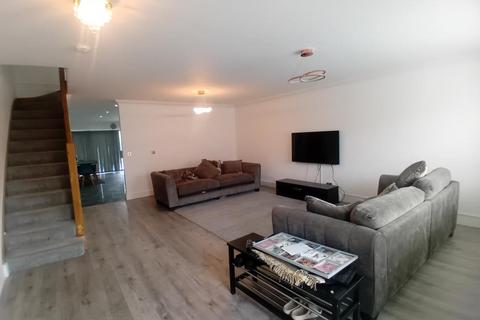 undefined, Ascot,  Berkshire,  SL5