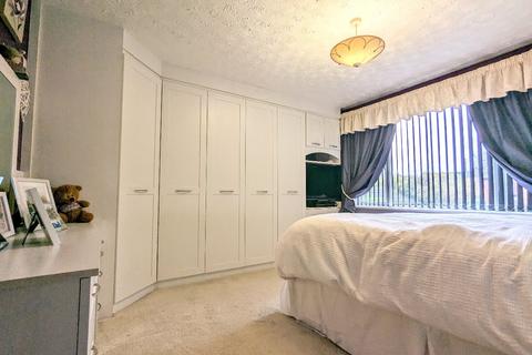 3 bedroom semi-detached house for sale, Harrowby Lane, Farnworth, Bolton