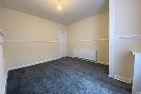 2 bedroom terraced house to rent, Olive Lane, Darwen