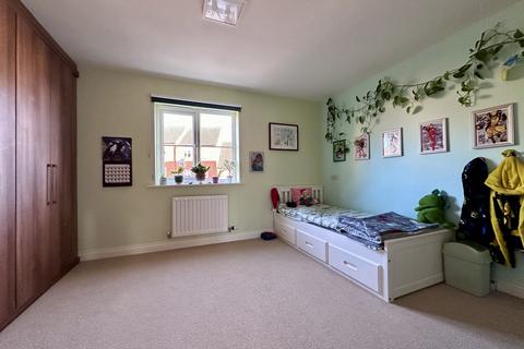 23 Allen Road, Ely, CB7 4NL