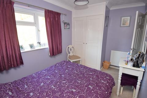 8 The Butts, Shrewton, Salisbury, SP3 4LD