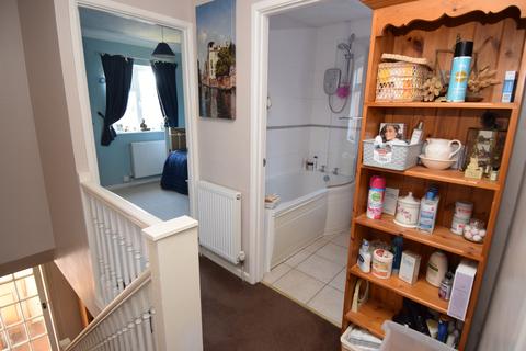 8 The Butts, Shrewton, Salisbury, SP3 4LD