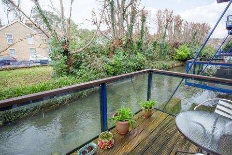 3 bedroom apartment for sale, Mill Race, River, CT17