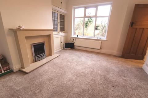 3 bedroom flat to rent, Vicars Lane, Longbenton, Newcastle upon Tyne, NE7