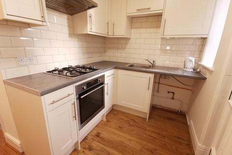 3 bedroom flat to rent, Vicars Lane, Longbenton, Newcastle upon Tyne, NE7