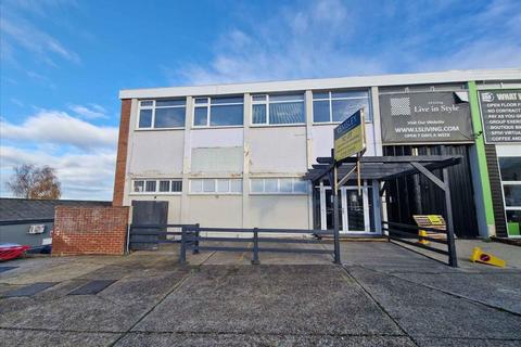 Warehouse to rent, 32a Radford Way, Billericay, CM12