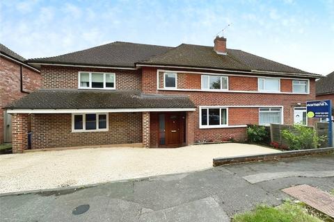 5 bedroom semi-detached house for sale, Fernhill Close, Blackwater, Camberley