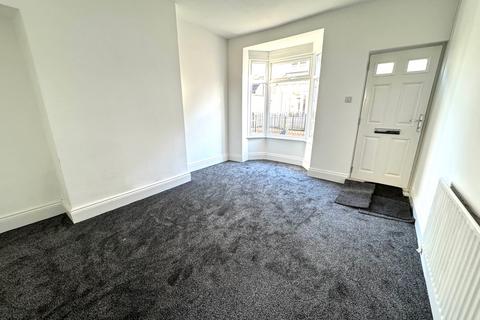 2 bedroom terraced house to rent, Colenso Avenue, Holland Street, HU9, Hull, HU9