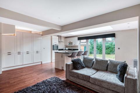 15 Durrant Way, Orpington, BR6 7EH