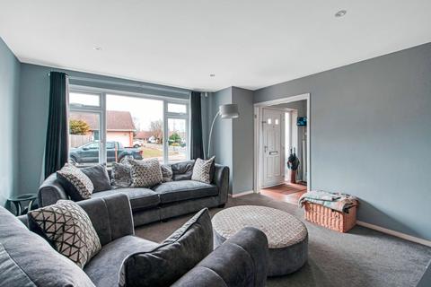 15 Durrant Way, Orpington, BR6 7EH
