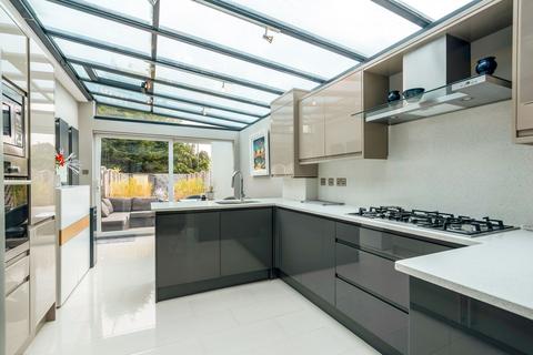 98 Salisbury Road, Bromley, BR2 9PU