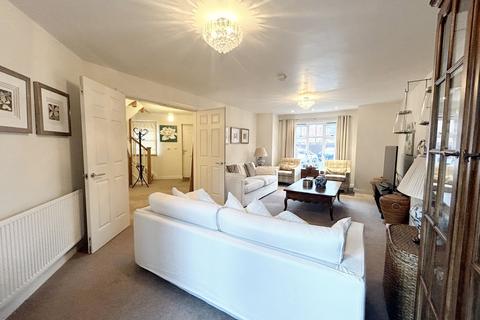 5 bedroom detached house for sale, The Moorings, Manchester M28