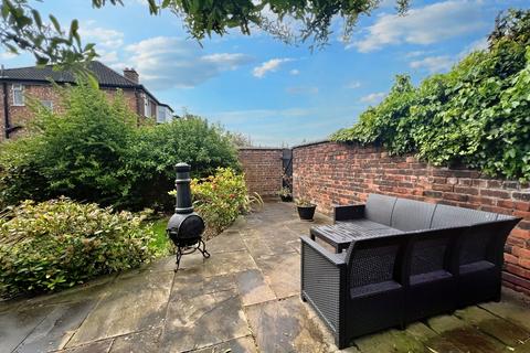 3 bedroom semi-detached house for sale, Worsley, Manchester M28