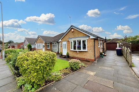13 Chalfont Drive, Worsley, Manchester, M28 7FR