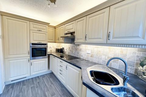 13 Chalfont Drive, Worsley, Manchester, M28 7FR