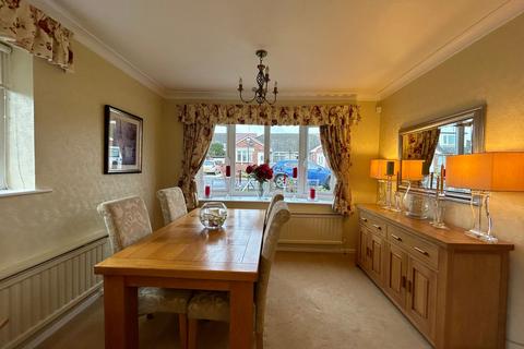 13 Chalfont Drive, Worsley, Manchester, M28 7FR