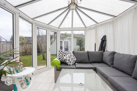 7 Chalfont Drive, Astley, Manchester, M29 7PU