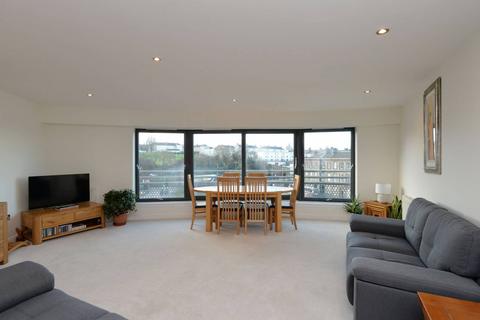 3 bedroom flat for sale - 171, Flat 10 Lower Granton Road, Granton, Edinburgh, EH5 1GL
