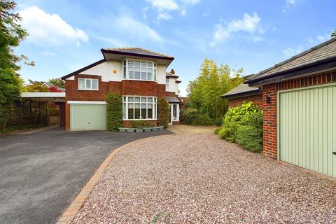 5 bedroom detached house for sale, 96 Black Bull Lane (Plus Annexe), Fulwood, Preston