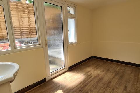 262 East Barnet Road, Barnet, EN4 8TD