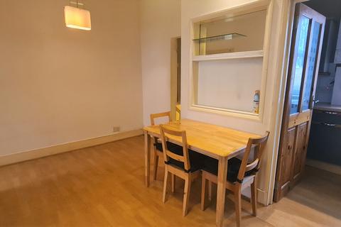 262 East Barnet Road, Barnet, EN4 8TD