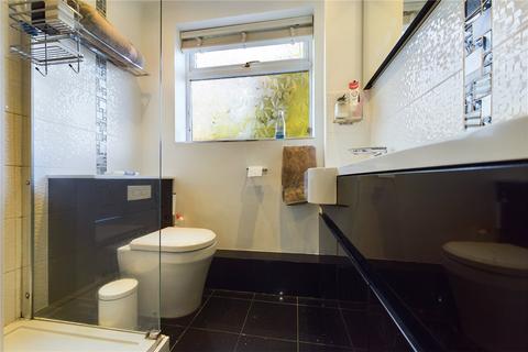 4 Brookside Walk, Burghfield Common, Reading, RG7 3HZ