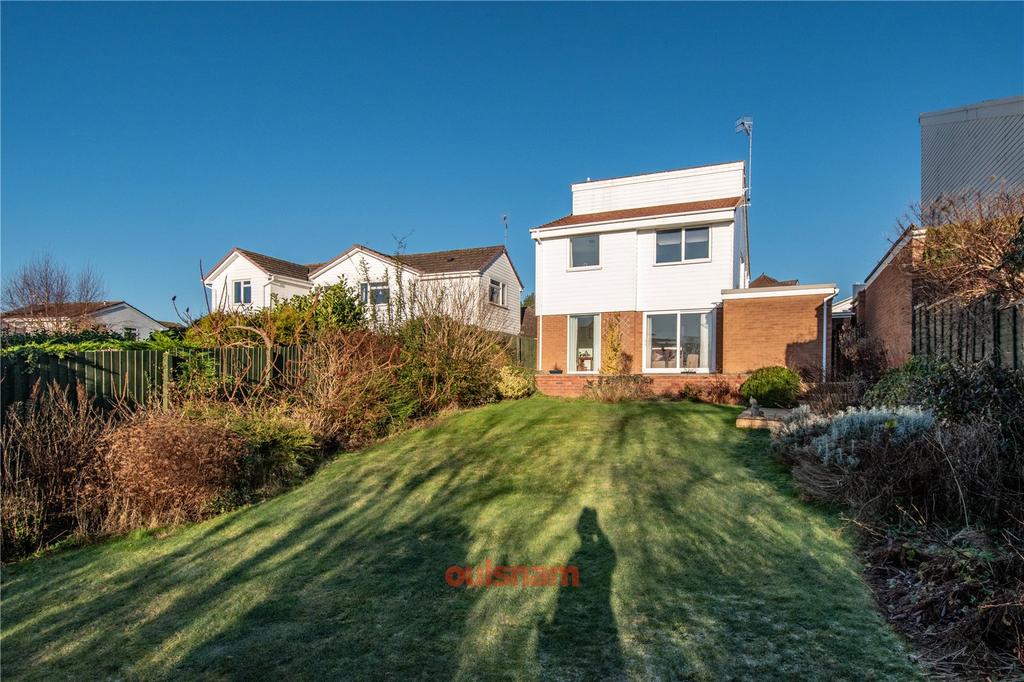 Echells Close, Bromsgrove, Worcestershire, B61 4 bed detached house for