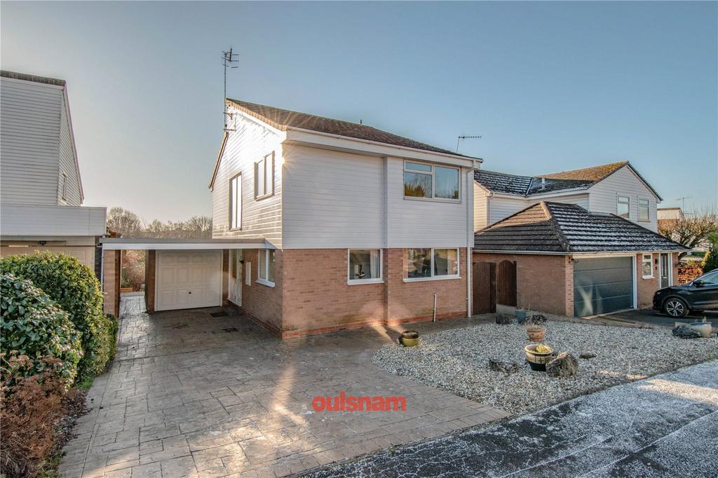 Echells Close, Bromsgrove, Worcestershire, B61 4 bed detached house for