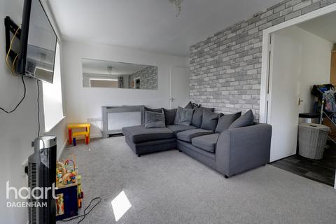 1 bedroom flat for sale, Goresbrook Road, Dagenham