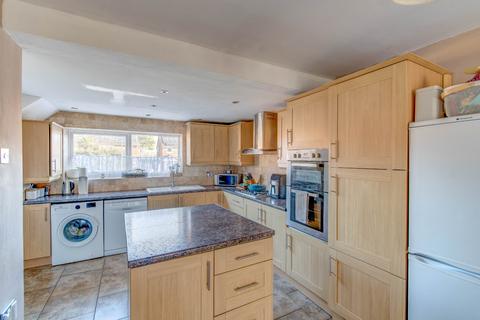 36 Foxlydiate Crescent, Redditch, B97 6NA