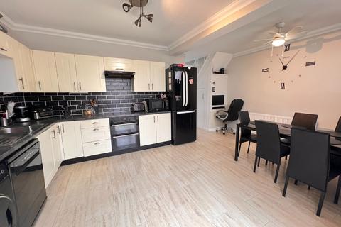1 Bancroft Road, Luton, LU3 2NB