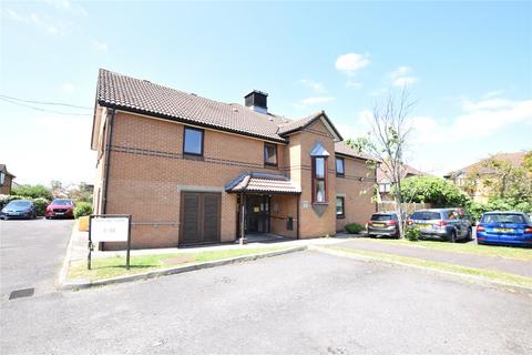 1 bedroom apartment for sale, Portland Close, Chadwell Heath, Romford, RM6