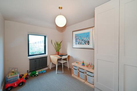 1 Cambrian Road, London, E10 7JE