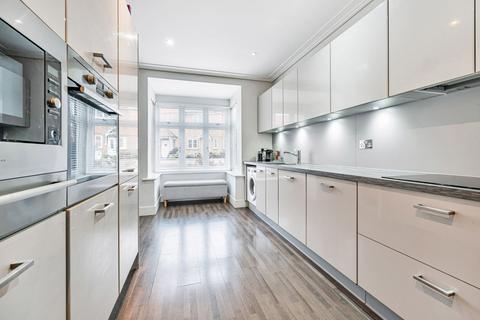 3 Farriers Walk, Horsham, RH12 1DS
